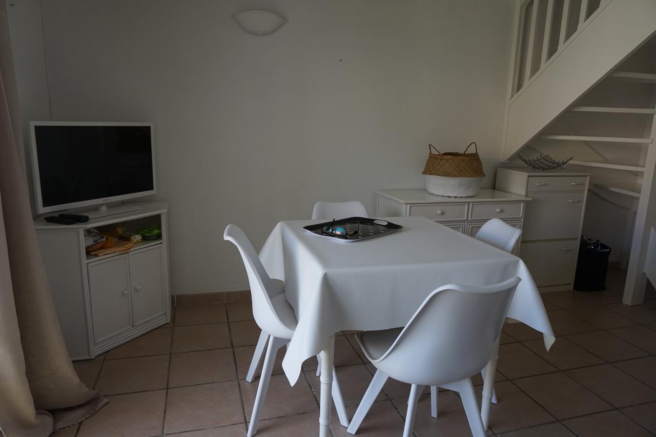 Les Andalouses Villa Agde Exterior photo